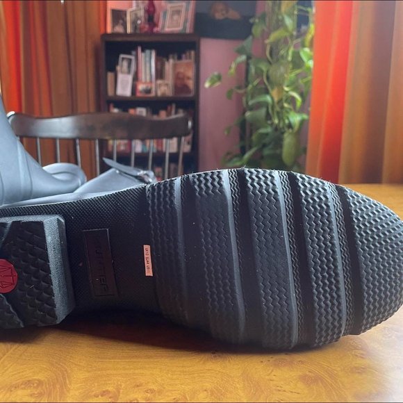 Hunter Wellies - Men's Original Tall Rain Boot - Picture 5 of 7